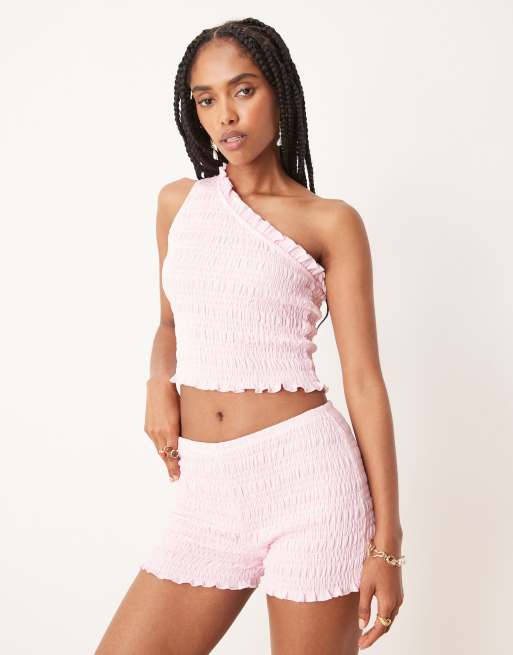 Pantalones muy cortos rosas fruncidos de ASOS DESIGN (parte de un conjunto)