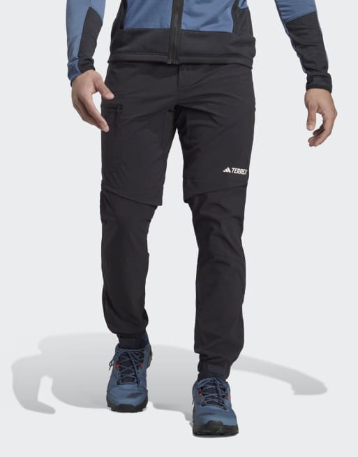 Pantalones negros con diseño convertible mediante cremallera Utilitas Hiking Terrex de adidas