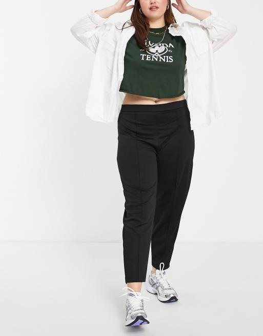 Pantalones negros con pinzas de punto roma de ASOS DESIGN Curve, 2 de 4