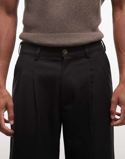 Pantalones negros con pinzas dobles de Prohibited, 5 de 5