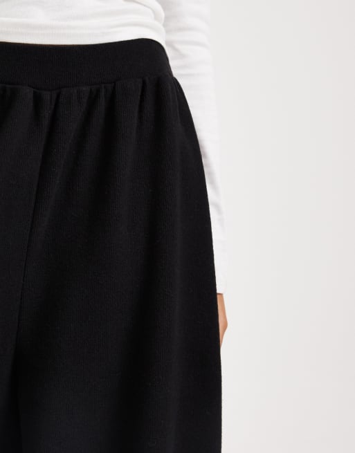 Pantalones negros de corte bombacho de canalé cepillado de Miss Selfridge (parte de un conjunto), 4 de 5