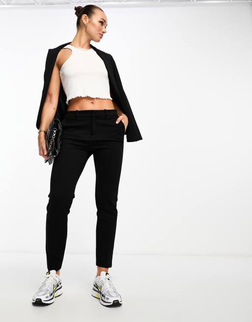 Pantalones negros de corte slim cigarette de mango (parte de un conjunto)