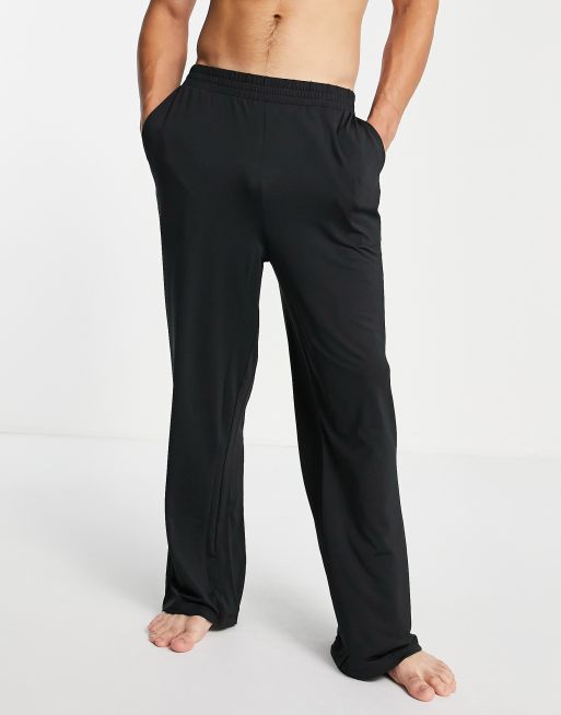 Pantalones negros de estar por casa de microfibra de ASOS DESIGN (parte de un conjunto)