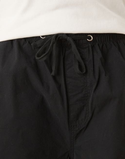 Pantalones negros de estilo paracaidista de popelina de ASOS DESIGN, 3 de 5