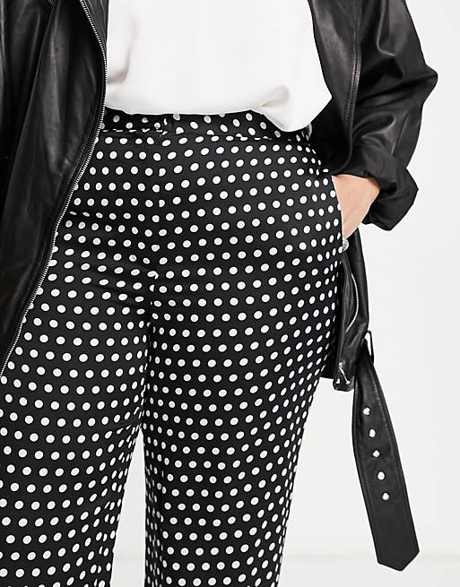 Adelaida para donar Tristemente Pantalones negros de pernera ancha con estampado de lunares blancos de  satén de Simply Be | ASOS