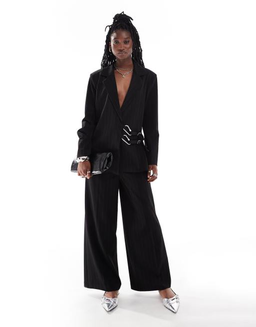 Pantalones negros de pernera ancha con raya diplomática de COLLUSION (parte de un conjunto)