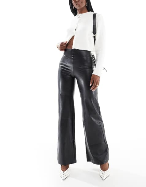 Pantalones negros de pernera ancha de cuero sintético de Commando - view 1