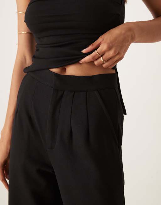 Pantalones negros de pernera barrel de punto roma premium de ASOS DESIGN (parte de un conjunto), 2 de 5