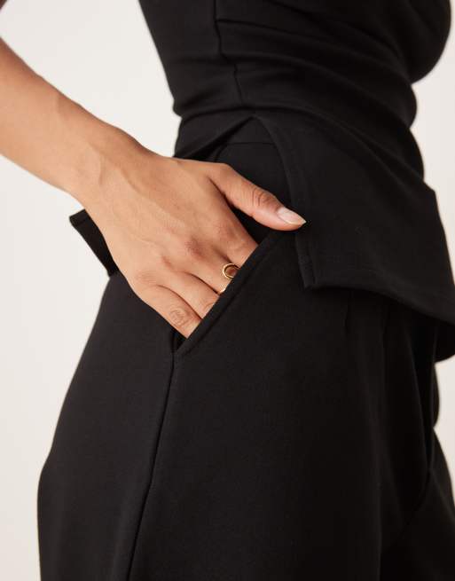 Pantalones negros de pernera barrel de punto roma premium de ASOS DESIGN (parte de un conjunto), 4 de 5