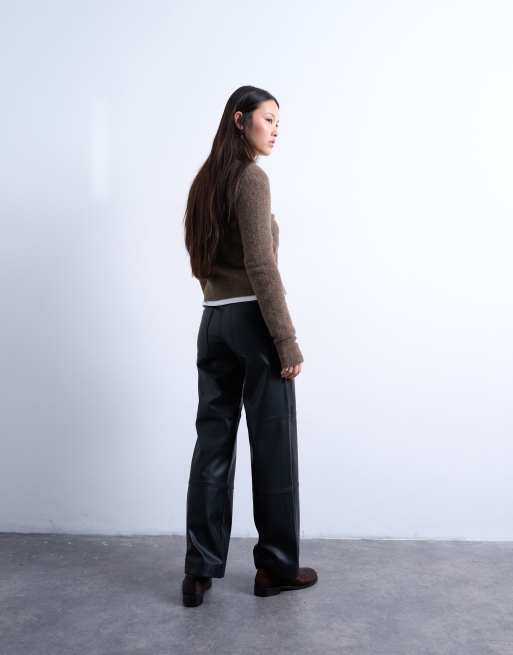 Pantalones negros de pernera recta con detalle de costura de cuero sintético de Topshop, 5 de 5
