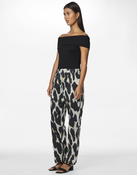 Pantalones negros de pernera recta de Pieces - view 1