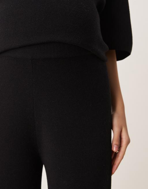 Pantalones negros de punto compacto de ASOS DESIGN Maternity (parte de un conjunto), 2 de 5