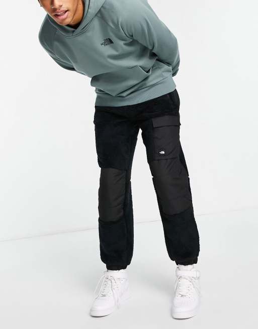 Pantalones negros de sherpa Black Box de The North Face
