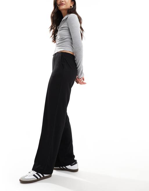 Pantalones negros de talle alto con detalle de costuras delanteras de JDY
