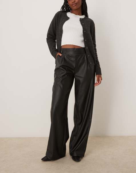 Pantalones negros de talle alto y pernera ancha de cuero sintético de JDY - view 1