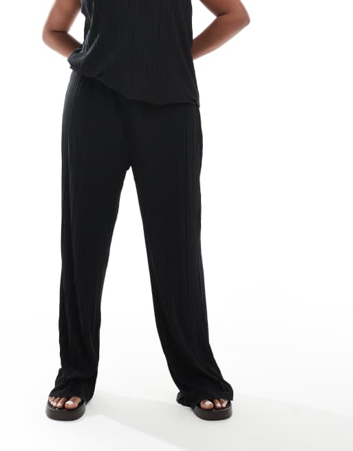 Pantalones negros plisados de Vero Moda Curve (parte de un conjunto), 3 de 5