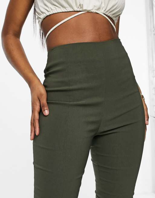 Pantalones pitillo de talle alto en color caqui de ASOS DESIGN, 3 de 4