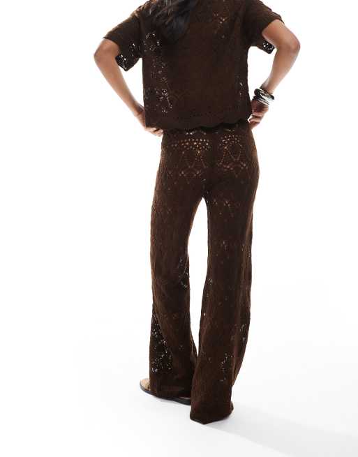 Pantalones playeros marrón chocolate de pernera recta de croché de Miss Selfridge (parte de un conjunto), 3 de 5