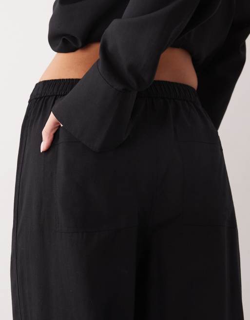 Pantalones playeros negros transparentes de mezcla de lino Ipanema de ASOS DESIGN, 3 de 5