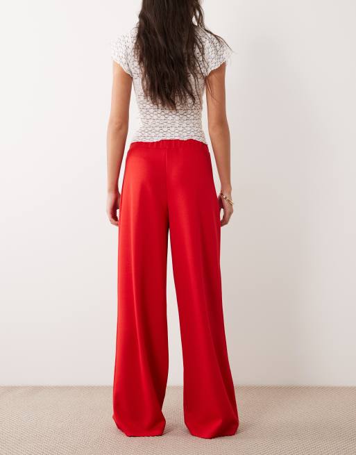 Pantalones rojos de pernera ancha sin cierres con pinzas de punto interlock de ASOS DESIGN (parte de un conjunto), 5 de 5