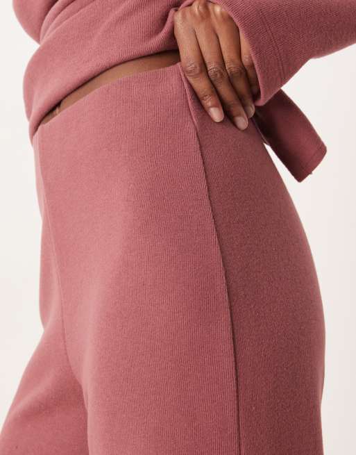 Pantalones rosa pétalo oscuro de pernera ancha de tejido muy suave de ASOS DESIGN, 3 de 5