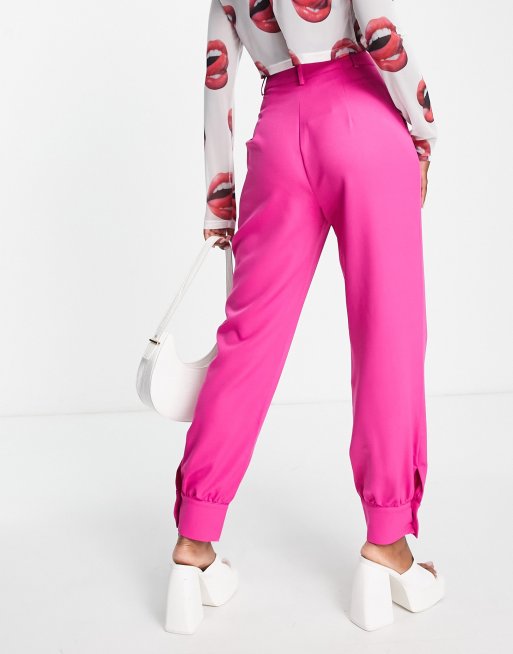Pantalones rosas de corte sartorial con botones en los bajos de Heartbreak (parte de un conjunto), 2 de 4