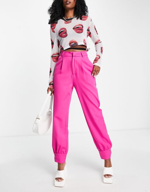 Pantalones rosas de corte sartorial con botones en los bajos de Heartbreak (parte de un conjunto), 3 de 4