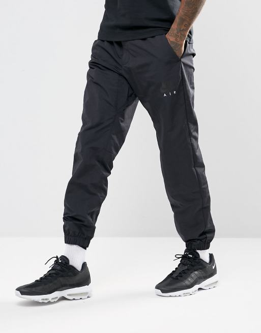 empujar Sábana mezcla Pantalones tejidos en negro 861630-010 de Nike Air | ASOS