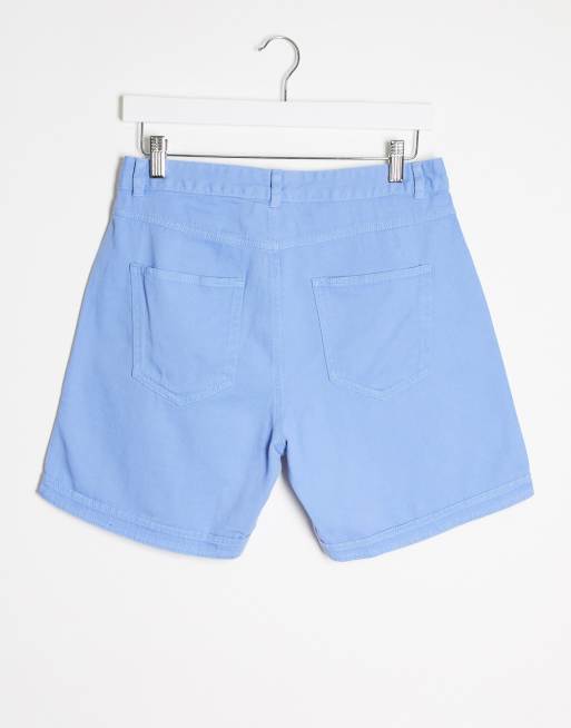 Pantalones vaqueros cortos de estilo largo con bajo sin rematar en azul aciano de Noisy May, 2 de 4