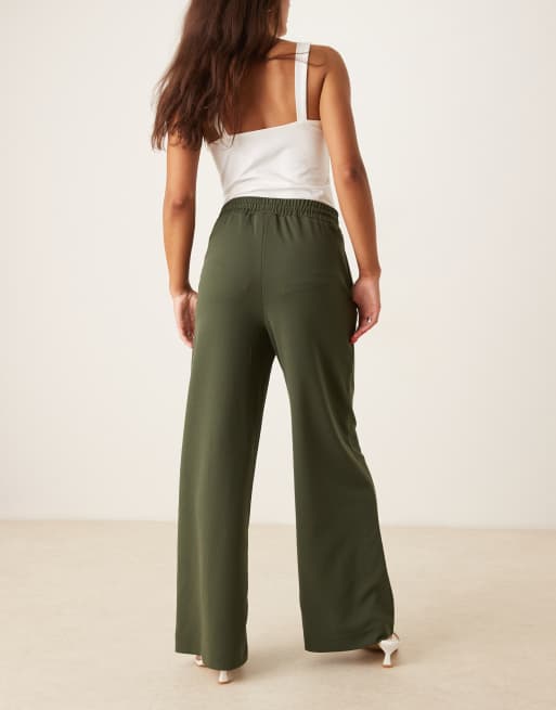 Pantalones verde caqui oscuro de pernera ancha con pinzas de VILA