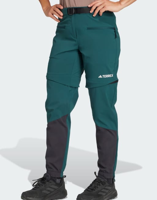 Pantalones verde hiedra aurora de senderismo con diseño convertible mediante cremallera Terrex Utilitas de adidas Performance