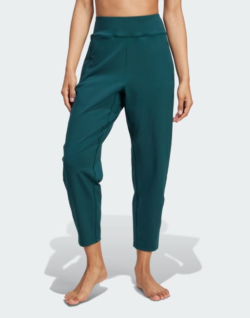Pantalones verde hiedra aurora para yoga All Me de adidas Training