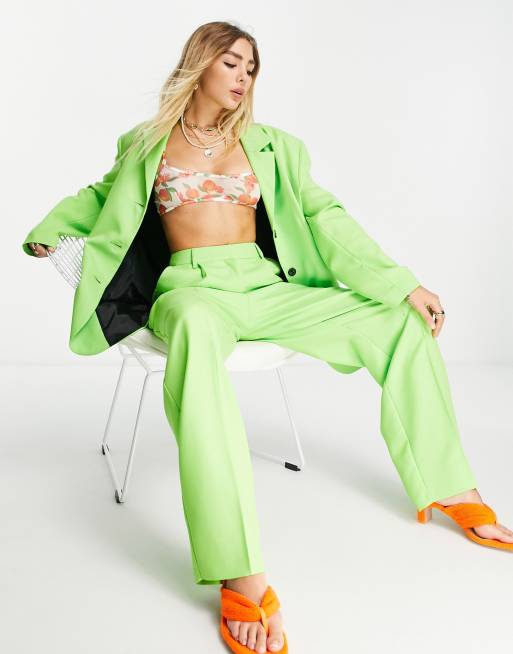 Pantalones verde luminoso de sastre de pernera recta de Topshop (parte de un conjunto)