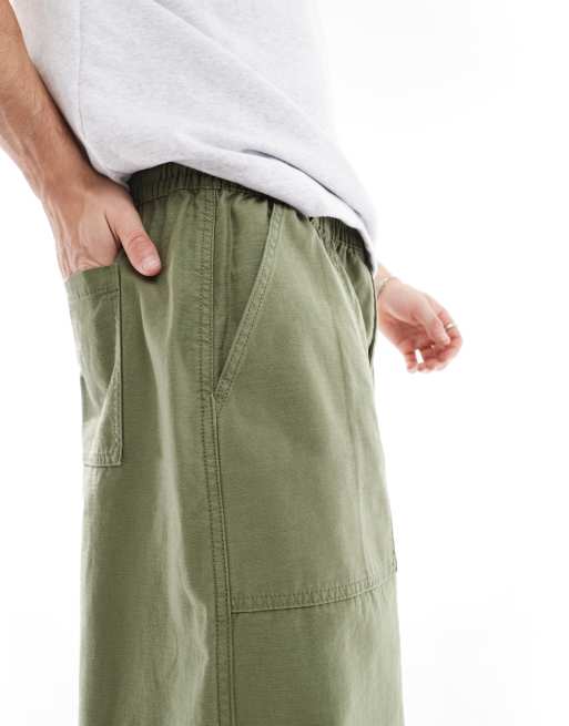 Pantalones verde militar de corte globo muy holgado de Cotton On, 2 de 5