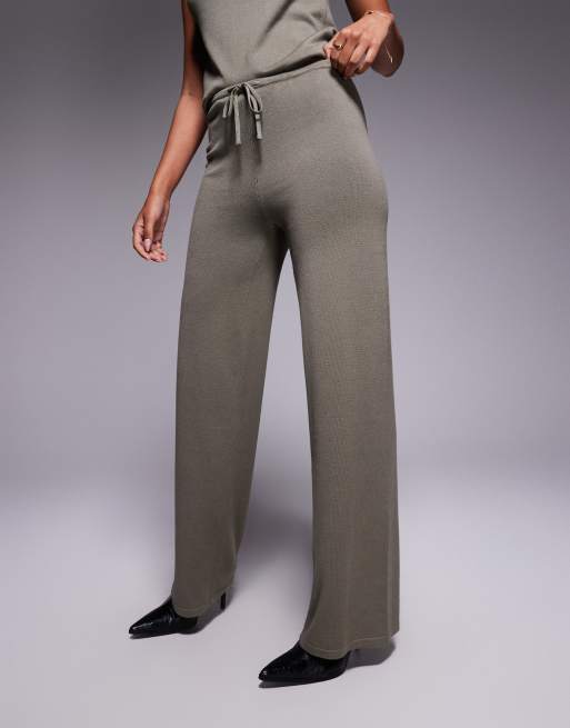 Pantalones verde oliva con cordón ajustable de punto fino exclusivos de Kaiia (parte de un conjunto), 2 de 5
