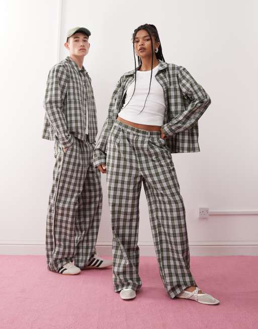 Pantalones verdes a cuadros unisex de pernera ancha de Reclaimed Vintage (parte de un conjunto)