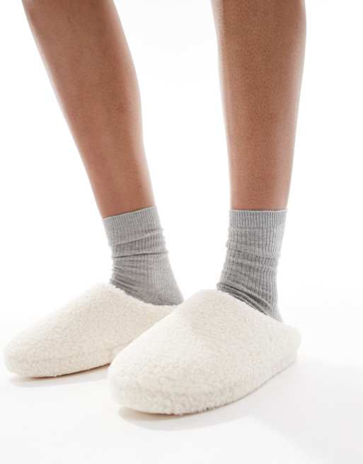 Pantuflas color crema de tejido rugoso de Lindex, 4 de 4