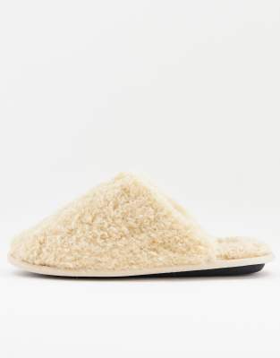 Pantuflas color crema mullidas de Mango