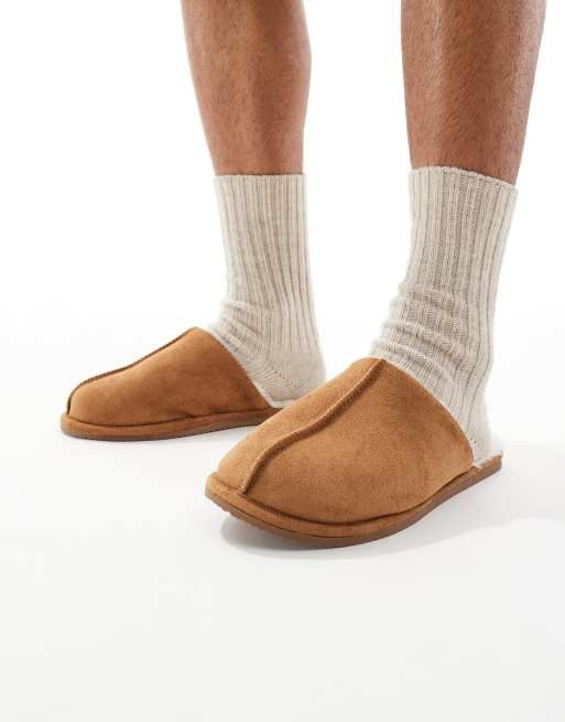 Pantuflas color tostado estilo mules con forro de borreguito sintético de ASOS DESIGN