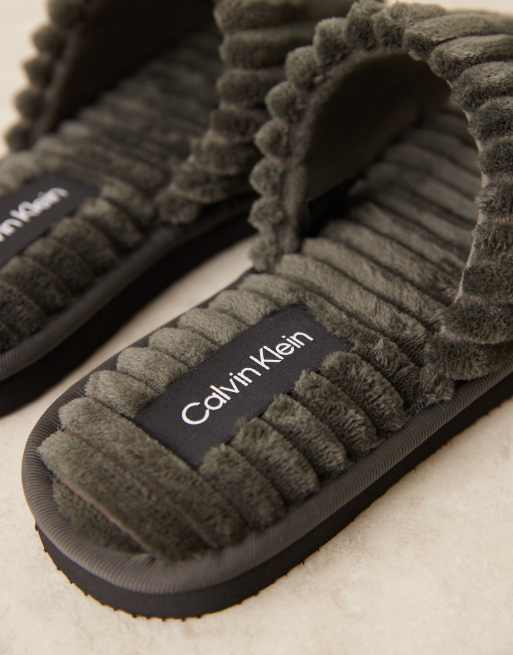 Pantuflas gris oscuro con suela gruesa de pana de Calvin Klein, 3 de 4