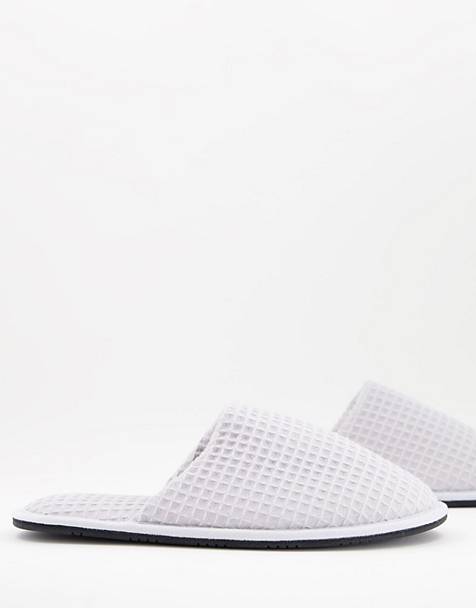 Sandalias con logo en relieve Etro de Cuero de color Blanco para hombre Hombre Zapatos de Sandalias y chanclas de Sandalias de piel 