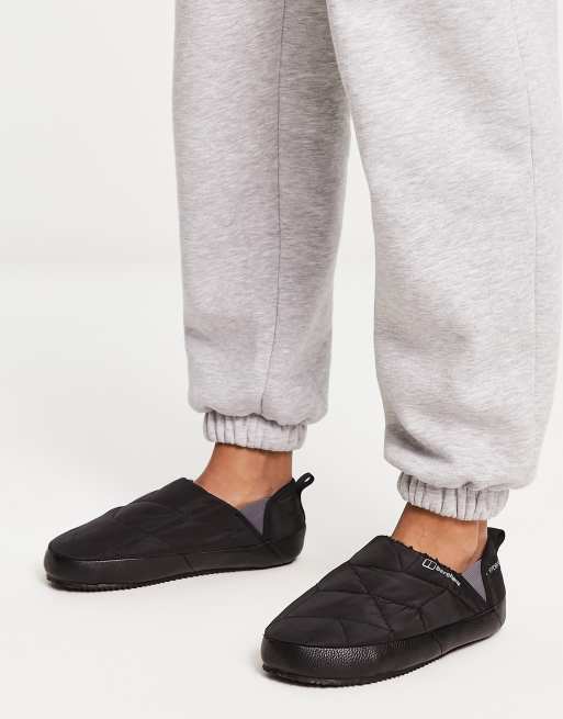 Pantuflas negras estilo mules unisex aislantes Bothy de Berghaus