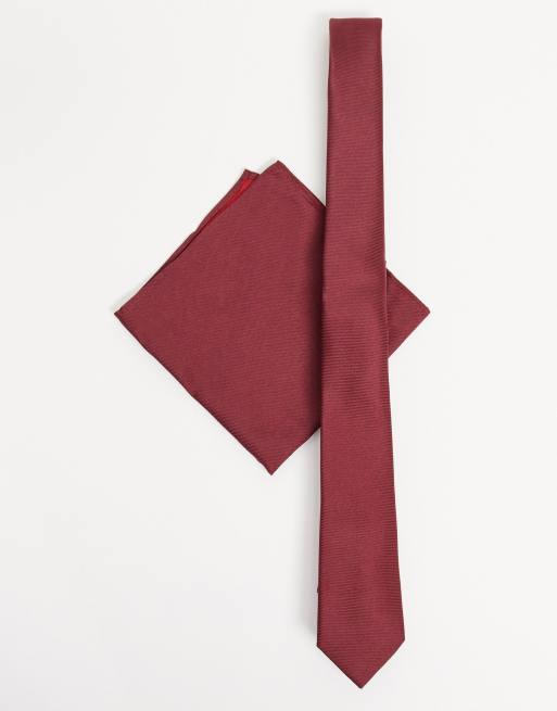 Pañuelo de bolsillo y corbata estrecha en satén burdeos de ASOS DESIGN