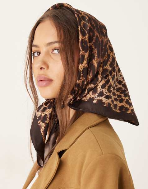 Pañuelo marrón con estampado de leopardo de satén de Mango - view 1