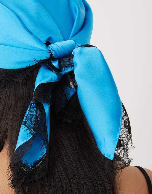 Pañuelo para la cabeza mediano azul con ribete de encaje de ASOS DESIGN, 2 de 3