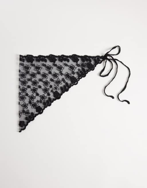 Pañuelo para la cabeza negro con detalle de lazada de encaje de ASOS DESIGN, 3 de 3