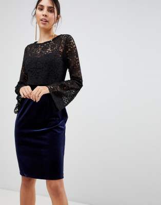 Long Sleeve Lace Pencil Dress-Black