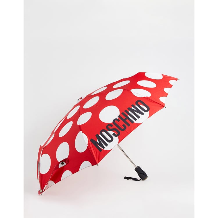 rojo estampado de lunares de Moschino |