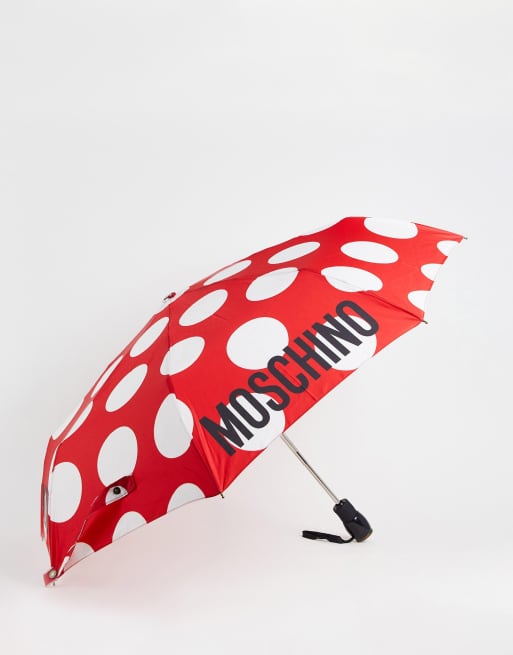 rojo estampado de lunares de Moschino |