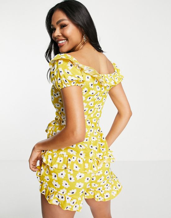 https://images.asos-media.com/products/parisian-off-shoulder-frill-romper-in-yellow-floral-print/202328591-2?$n_550w$&wid=550&fit=constrain
